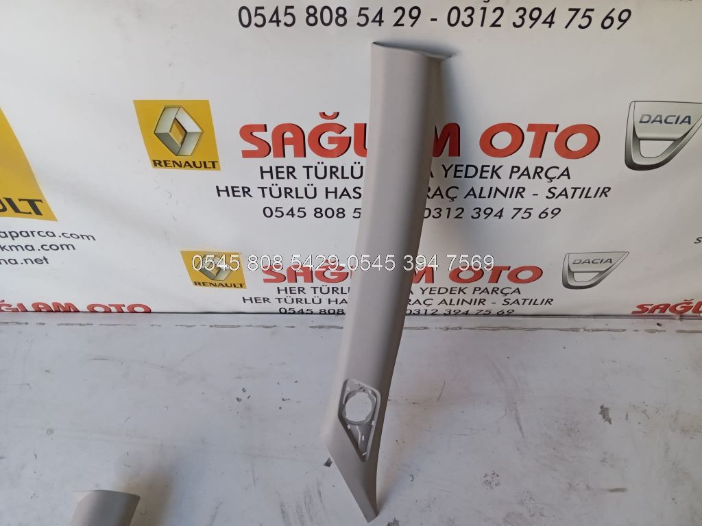 Clio 5 Ön Cam Direk Kaplaması Sol 