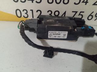 Megane 4 Yakıt Kontol Modülü