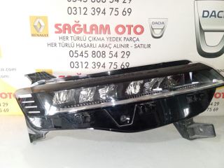 Megane E Tech Sağ Far 