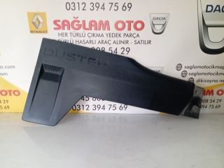RENAULT DUSTER SAĞ ÖN KAPI BANDI 