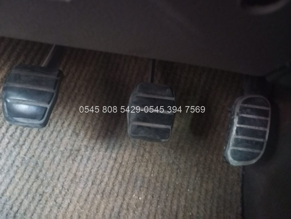 Renault Laguna 1 Gaz Fren Debriyaj Pedalları 1996-2002  Çıkma Orjinal