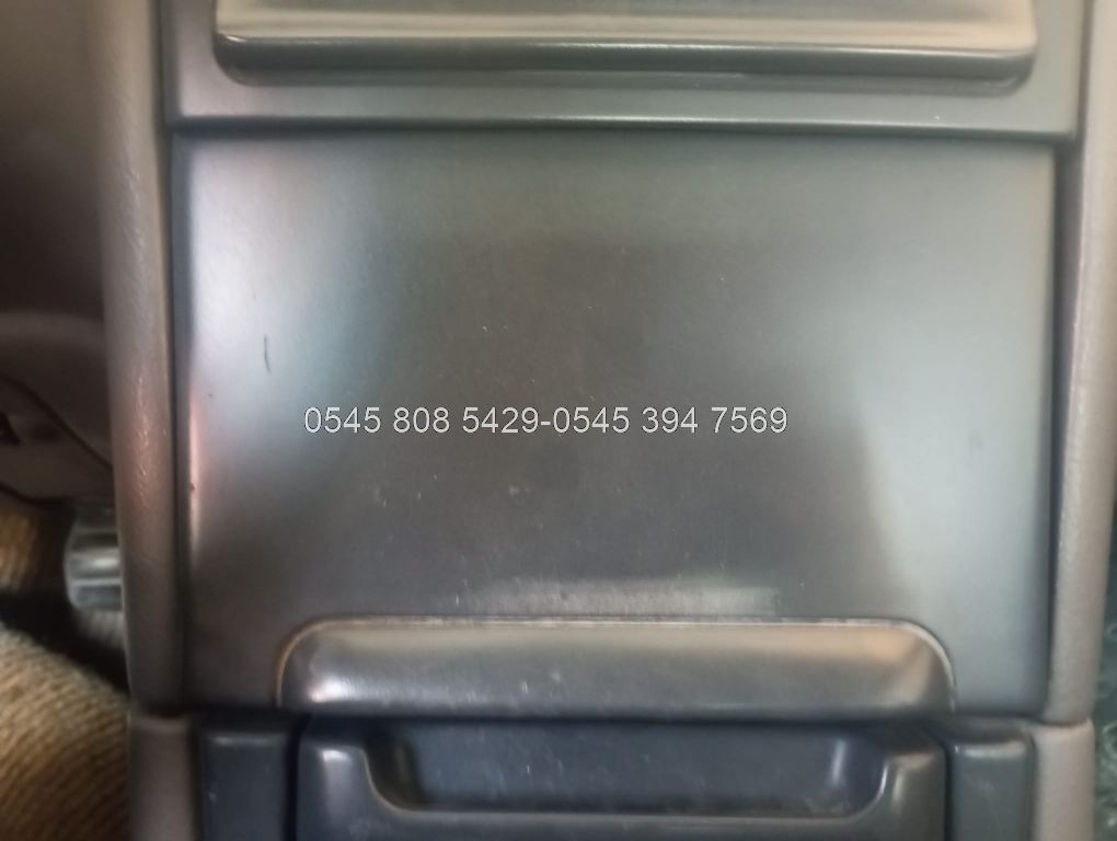 Renault Laguna 1 Teyp Gizleme Kapağı 1996-2002 Çıkma Orjinal