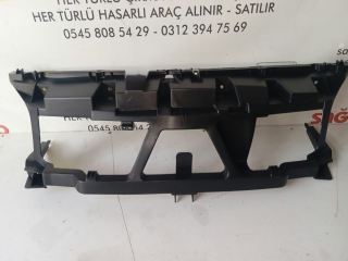  Renault Scenic 2-II Ön Panjur İç Panel Takviyesi (2003-2006) 
