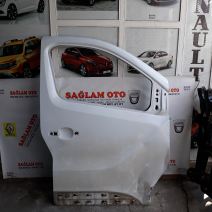 RENAULT TRAFIC 3 SAĞ ÖN KAPI ORİJİNAL ÇIKMA 801005445R